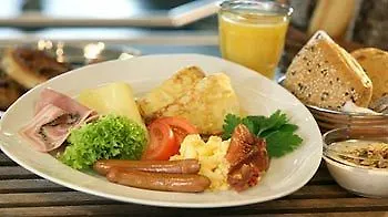 Onlysleep Trafikcenter 3*