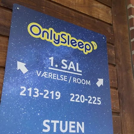 מלון Onlysleep Trafikcenter