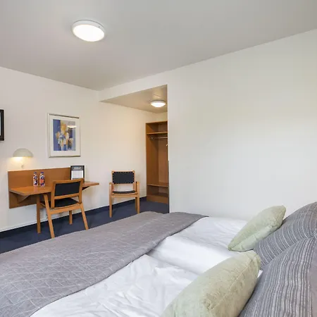 Onlysleep Trafikcenter 3*