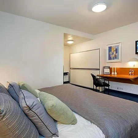 Onlysleep Trafikcenter Hotel